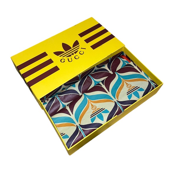 GUCCI **NEW** Colorful Silk Neck Bow Tie - Picture 2 of 5